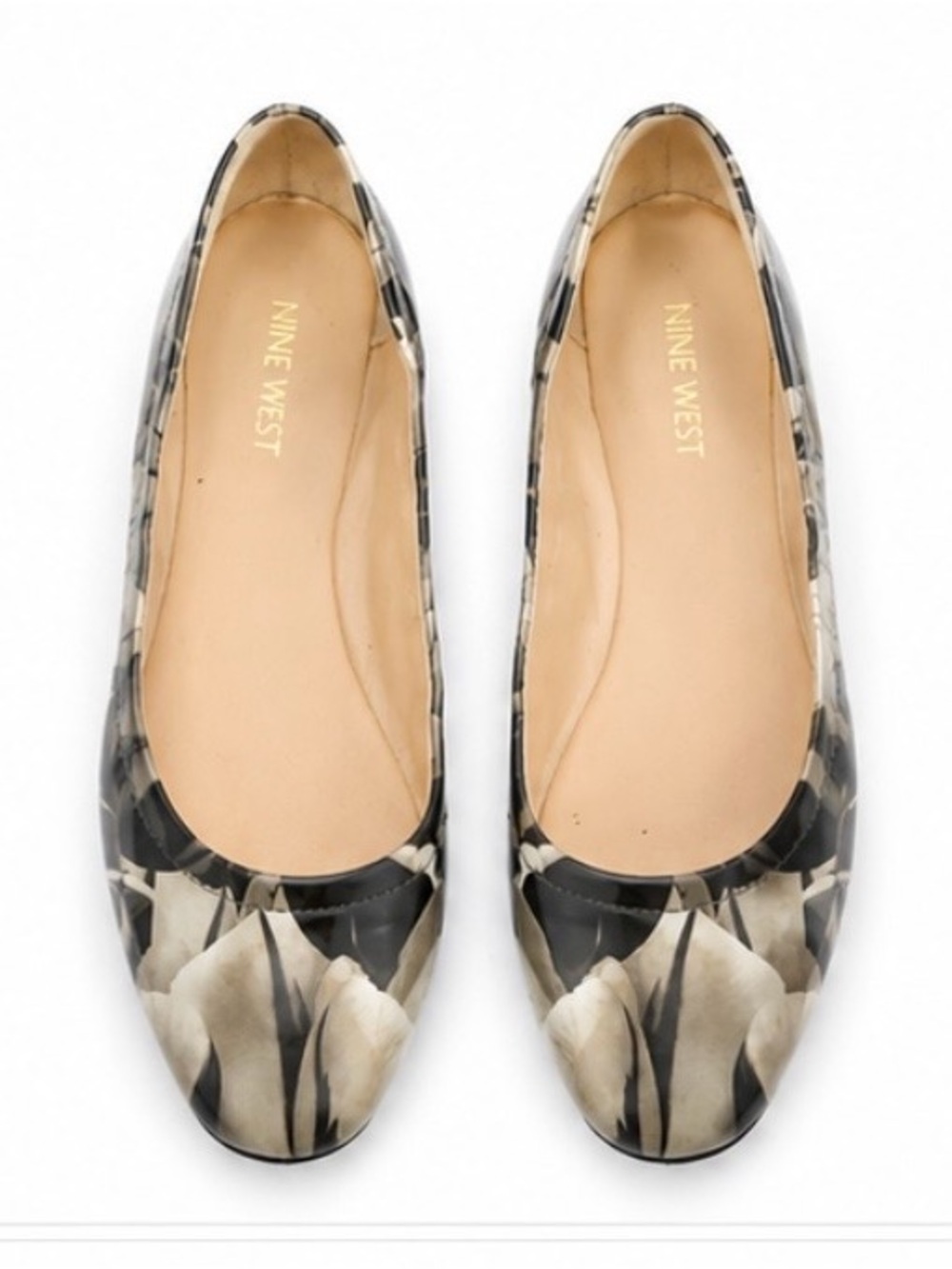 Nine West Black Ivory Floral Patent Ballet Flats Size 7.5M